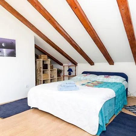 Apartment Lucija *