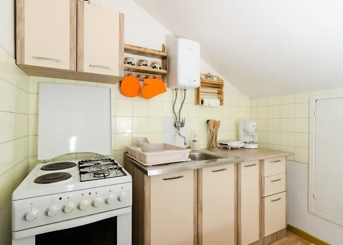 アパート Lucija ドゥブロブニク